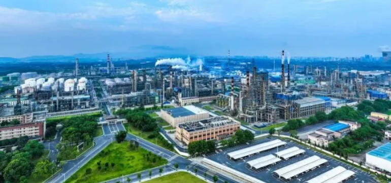 五金模具设计与制造周期缩短方案：镒铧兴的实践经验分享